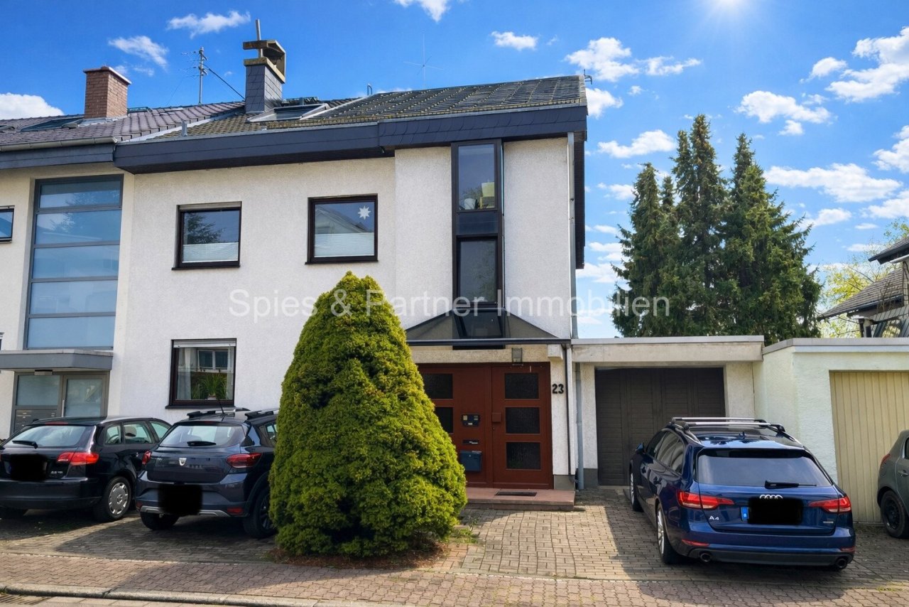 Vorderseite des Hauses