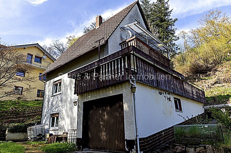 Großzügiges Einfamilienhaus mit idyllischer Lage im Odenwald 
